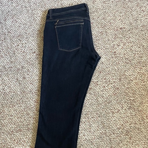 DL1061 - Kelly Slim Straight jeans, 4 way stretch, 360 comfort - Picture 4 of 4